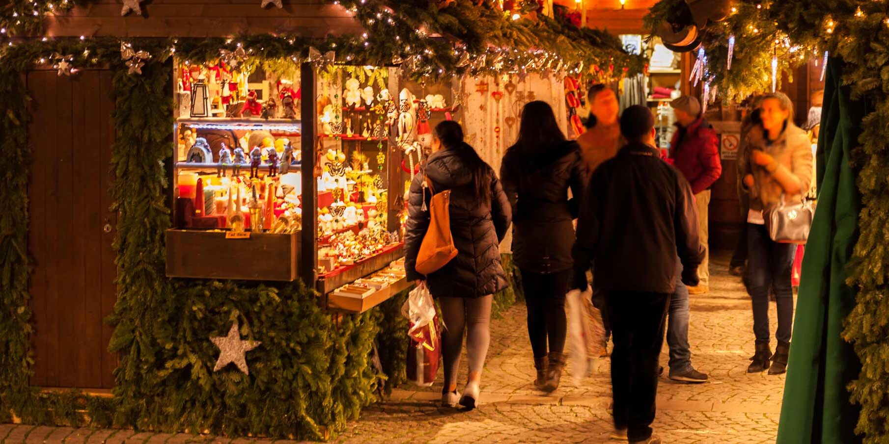 Beat the Christmas crush: travel by coach to your city centre Christmas Market Image